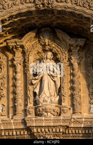 Dekoration der westlichen Fassade der Kathedrale von San Salvador in Jerez de la Frontera, Andalusien, Spanien Stockfoto