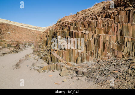 Die berühmten orgelpfeifen Felsformationen im Damaraland, Namibia, Südafrika Stockfoto