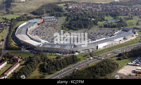 Luftaufnahme von Fort Shopping Park von Glasgow, Schottland, Großbritannien Stockfoto