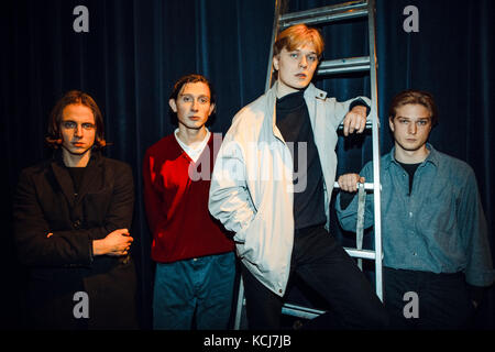 Die dänische Punk-Rock-Band Communions besteht aus Martin Rehof, Mads Rehof, Jacob van Deurs Formann und Frederik Lind Køppen, die hier in Kopenhagen porträtiert werden. Dänemark, 05/01 2017. Stockfoto