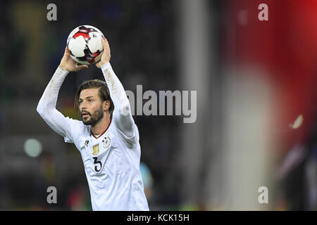 Marvin Plattenhardt (Deutschland). GES/ Fussball/ WM Qualifikation: Nordirland - Deutschland, 05.10.2017 Fußball/Fußball: WM Qualifikation: Northern Ireland vs Germany, Belfast, 5. Oktober 2017 |Nutzung weltweit Stockfoto