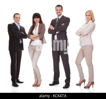 Portrait von Happy Geschäftsleute Gruppe auf weißem Hintergrund Stockfoto