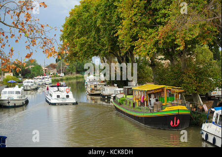 Bäckerei Boot in Canal du Midi bei Le Somail, Aude, languedoc-Roussillon, Frankreich Stockfoto