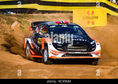 Barcelona, Spanien. Oktober 2017. #14 Mads Ostberg (NOR) und Co-Pilot Torstein Eriksen vom M-Sport World Rally Team treten die Shakedown Etappe der Rally de España Runde der FIA World Rally Championship 2017 an. Quelle: Hugh Peterswald/Pacific Press/Alamy Live News Stockfoto