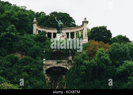 Das Denkmal für den Bischof Gellert am Gellertberg Stockfoto