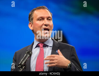 Thomas Zurbuchen, stellvertretender NASA-Administrator, spricht während des 40. Jahrestages der Starts der Mission Voyager 1 und 2 im Smithsonian National Air and Space Museum 5. September 2017 in Washington, DC (Foto: Aubrey Gemignani via Planetpix) Stockfoto