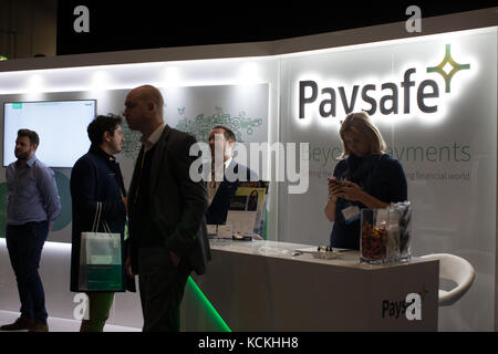 Paysafe Stand an der payexpo in London Stockfoto