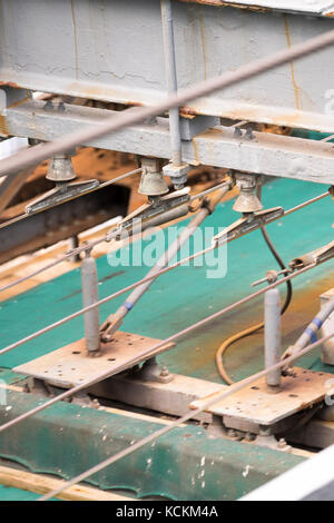 Newport Transporter Bridge ist ein Transporter Bridge, überquert den Fluss Usk in Newport, South East Wales. Stockfoto