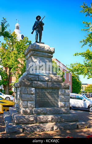 Das Confederate Soldier's Monument von 1901 auf dem Public Square in Murfreesboro, USA Stockfoto