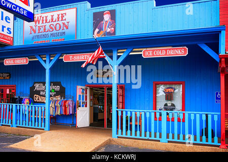 Vor dem Willie Nelson and Friends Museum und Souvenirladen in Nashville, TN, USA Stockfoto