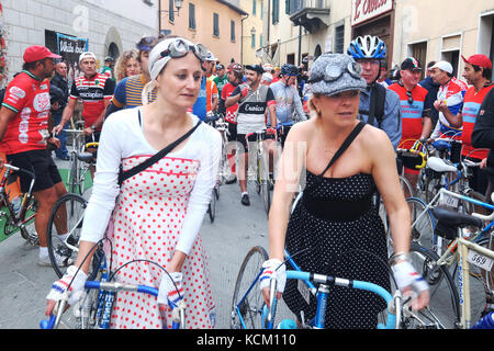 Granfondo Eroica Radrennen Gaiole in Chianti, Toskana, Italien Stockfoto