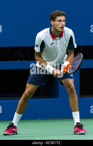 Pablo carreno Busta (esp) konkurrieren im Halbfinale der Männer - Finale der 2017 US Open Tennis Championships. Stockfoto