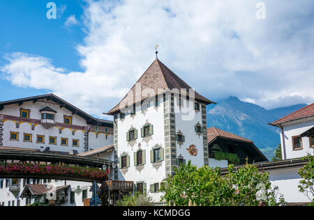 Brauerei Forst, Algund bei Meran, Region Süd Tyrol-Bolzano, Italien, Europa. Forst Bier in Italien. beerbottling Factory Stockfoto