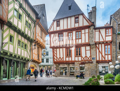 Frankreich, Bretagne, Morbihan, Vannes, alte Fachwerkhäuser am Place Saint-Pierre Stockfoto