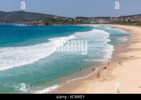 Schönen Frühlingstag an One Mile Beach, in der Nähe der Forster an der New South Wales Küste, der Strand ist berühmt für seine grossen Hügel Sanddüne, Australien Stockfoto