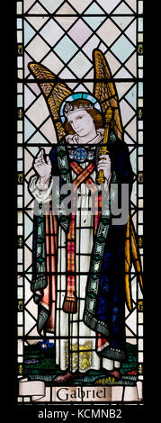 Gabriel Glasmalerei, der St. Wilfrid's Church, North Muskham, Nottinghamshire, England, Großbritannien Stockfoto