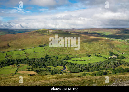 Calver Hill in der Nähe von reeth in arkengarthdale, North Yorkshire, England. aus fremington Edge gesehen. Stockfoto