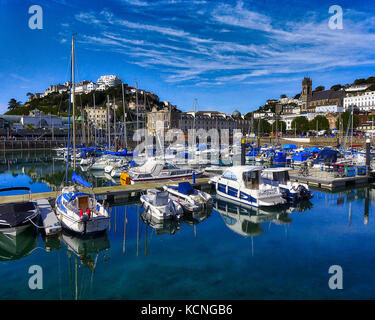 GB - DEVON: Torquay Hafen und Stadt Stockfoto