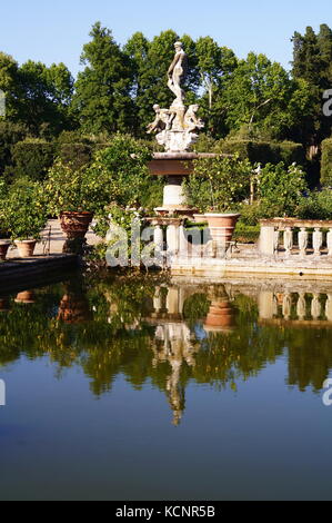 Brunnen der Ozean in den Boboli-Gärten in Florenz Toskana Italien Stockfoto