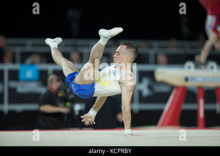 Montreal, Kanada. 05 Okt, 2017. Gymnast Oleg Verniaiev (UKR)) konkurriert in den Männern rund-um-Finale während die 47 Abb. Gymnastics World Championships in Montreal, Kanada. Melissa J. Perenson/CSM/Alamy leben Nachrichten Stockfoto