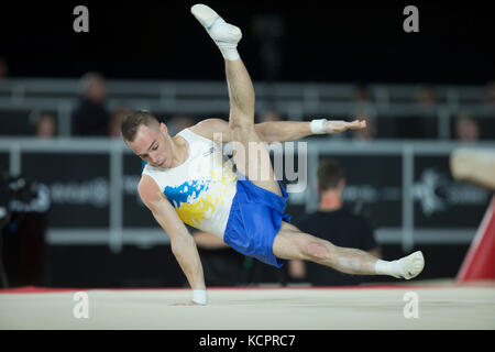 Montreal, Kanada. 05 Okt, 2017. Gymnast Oleg Verniaiev (UKR)) konkurriert in den Männern rund-um-Finale während die 47 Abb. Gymnastics World Championships in Montreal, Kanada. Melissa J. Perenson/CSM/Alamy leben Nachrichten Stockfoto