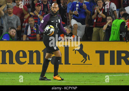 Orlando, Florida, USA. 6. Okt 2017. United States Torwart Tim Howard (1) bei einem WM-Qualifikationsspiel gegen Panama in Orlando City-stadion am 6 Okt., 2017 in Orlando, Florida. In den USA gewann 4-0. ZUMA Presse/Scott Miller, A., Credit: Scott Miller, A./ZUMA Draht/Alamy leben Nachrichten Stockfoto