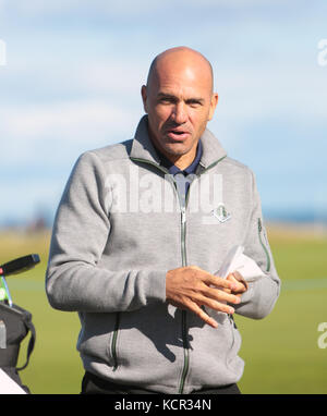 Fife, Schottland, Großbritannien. 7. Okt 2017. Kelly Slater spielt die 3. Runde der Alfred Dunhill Cup, Könige Scheunen Golfplatz, Fife, Schottland, UK Samstag, 7. Oktober 2017 Credit: Derek Allan/Alamy leben Nachrichten Stockfoto