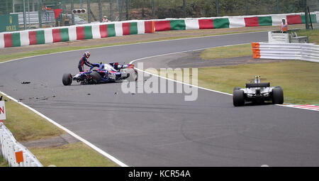 Suzuka, Japan. 6. Okt 2017. 06.10.2017, Suzuka International Racing Course, Suzuka, 2017 Formel 1 Grand Prix, 06. - 08.10.2017, im Bild Unfall von Carlos Sainz Jr (SPA #55), Scuderia Toro Rosso Foto: Cronos/Hasan Bratic Credit: Cronos/Alamy leben Nachrichten Stockfoto