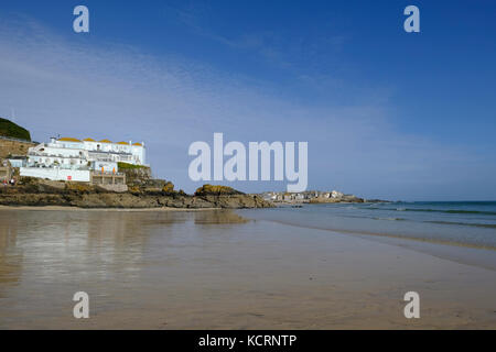 Auf der Suche nach St Ives von Porthminster Beach Harbour Stockfoto