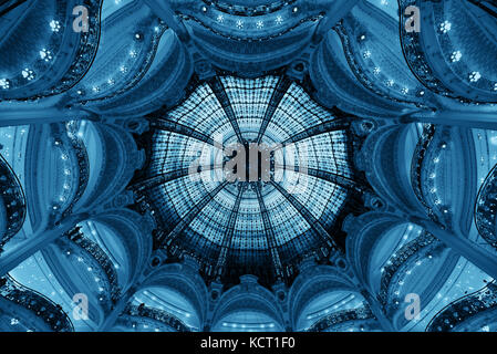 Paris, Frankreich, 13. Mai: Galeries Lafayette Innenansicht am 13. Mai 2015 von Architekt Georges chedanne und als das berühmte Kaufhaus konzipiert, Stockfoto