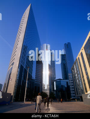 Finanzviertel in La Defense, Paris, Frankreich Stockfoto