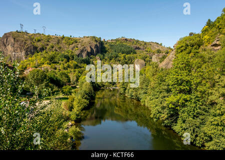 Fluss Allier Monistrol d'Allier. Haute Loire. Der Auvergne. Frankreich Stockfoto