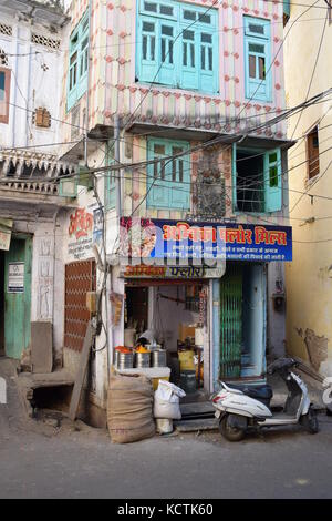 Einem typischen indischen Spice Shop in Udaipur, Rajasthan - Indien Stockfoto