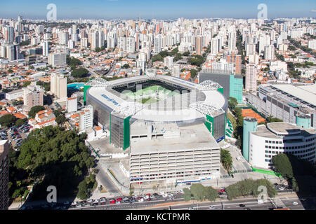 Luftbild der Allianz Parque, in der Stadt São Paulo - Brasilien. Fußball-Stadion von Sociedade Esportiva Palmeiras Stockfoto