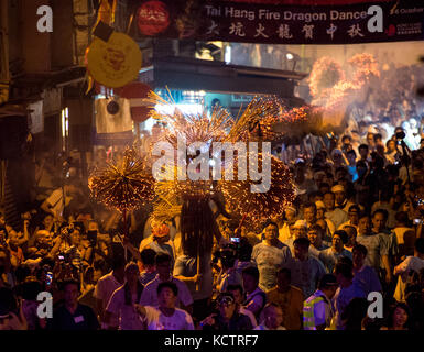 Fire Dragon, Feuer, Drachen, tai Hang, Tai, Hängen, Causeway Bay, tung lo Wan, Hong Kong, Hong, kon, Festival, Mitte Herbst, Herbst, Herbst, im Stockfoto