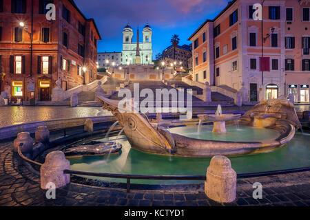 Rom. stadtbild Bild der Spanischen Treppe in Rom, Italien bei Sonnenaufgang. Stockfoto