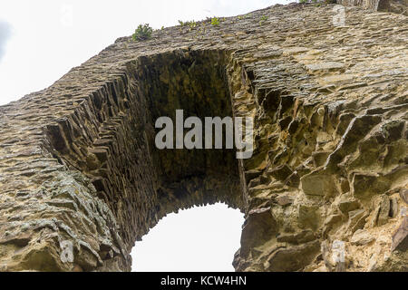 Knepp Schloss bleibt am Shipley aus Die 264 durch Pass von worthing. In 1125 gebaut von Robert de Harcourt Le Fort (die Starke) Als defensive Schloss. Stockfoto