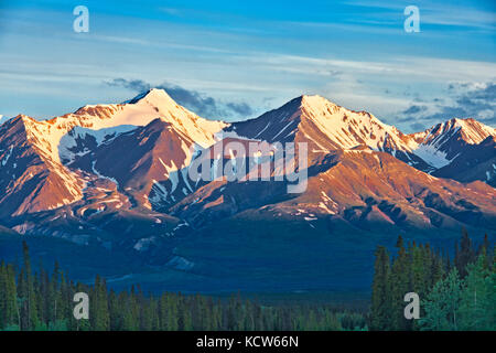 St. Elias Mountains, eine Untergruppe der Pacific Coast Ranges, von Haines Junction, Yukon, Kanada Stockfoto