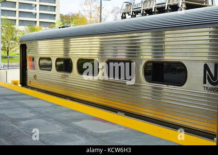 Die princeton Bahnhof auf dem Campus der Universität Princeton, der Heimat der Dinky Shuttle Zug zum NJ Transit Northeast corridor Stockfoto