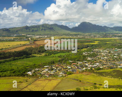 Luftaufnahme von Lihue, Kauai, an einem bewölkten Tag Hawaii. Stockfoto