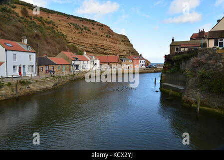 Staithes Harbour, Staithes, North Yorkshire Coast, Großbritannien Stockfoto