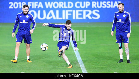 Der schottische Andy Robertson während einer Trainingseinheit im Stadion Stozice, Ljubljana. Stockfoto