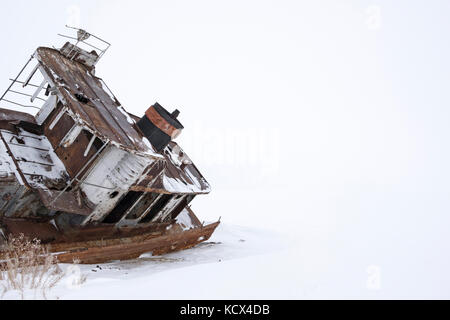 Die letzten Wrackschiffe, die jeder auf der ganzen Welt gesehen hat, sind nur noch zwei Boote übrig. Sie werden innerhalb von 6 Monaten verschwunden sein, und das, verkünden Stockfoto