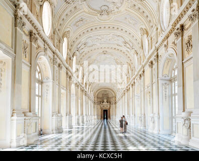 Die Große Halle (Galleria Grande), Reggia di Venaria Reale (Royal Palace), Venaria Reale, in der Nähe von Turin, Piemont, Italien Stockfoto