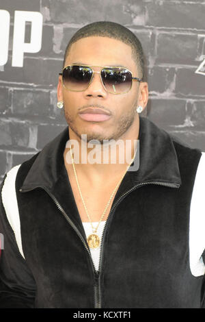 Atlanta, GA, USA. Sept. 2017. Nelly bei den BET Hip Hop Awards 2014 Red Carpet Arrivals Präsentiert von Sprite am 20. September 2014 im Atlanta Civic Center in Atlanta, GA. Credit: Pg Thornton/Media Punch/Alamy Live News Stockfoto