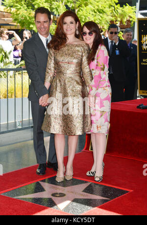 A Debra Messing - Star 010 und Eric McCormack, Megan Mullally Debra Messing geehrt mit einem Stern auf dem Hollywood Walk of Fame in Los Angeles. Am 6. Oktober 2017. Stockfoto