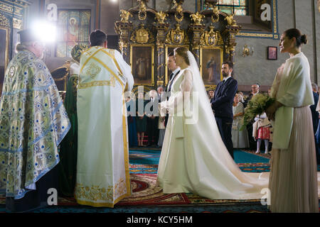 Belgrad, Serbien. 7. Oktober, 2017. Seine Königliche Hoheit Prinz Philip und Danica marinkovic Hochzeit miss wurde statt in der Kathedrale von St. Michael der Erzengel ("saborna crkva") in Belgrad, Serbien, am Samstag, den 7. Oktober 2017. Seine Königliche Hoheit Prinz Philip ist an zweiter Stelle in der Zeile auf den Thron nach dem Erbprinzen Peter. Er ist der Sohn von Seiner Königlichen Hoheit Kronprinz Alexander und Prinzessin Maria da Gloria von Orleans Bragança. danica marinkovic Miss ist eine Tochter der bekannten serbischen Maler Milan marinković. Credit: Zoran boldorac/alamy leben Nachrichten Stockfoto