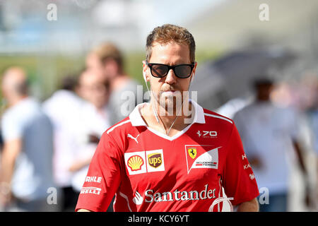 Suzuka International Racing Course, Japan. Oktober 2017. SUZUKA, 2017 FORMEL 1 GROSSER PREIS VON JAPAN, 06. - 08.10.2017, Sebastian Vettel (GER #5), Scuderia Ferrari Foto: Cronos/Hasan Bratic Credit: Cronos/Alamy Live News Stockfoto