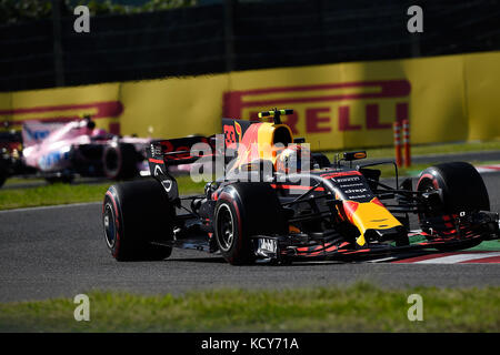 Suzuka International Racing Course, Japan. Oktober 2017. SUZUKA, 2017 FORMEL 1 GROSSER PREIS VON JAPAN, 06. - 08.10.2017, Max Verstappen (NEL #33), Infiniti Red Bull Racing Foto: Cronos/Hasan Bratic Credit: Cronos/Alamy Live News Stockfoto