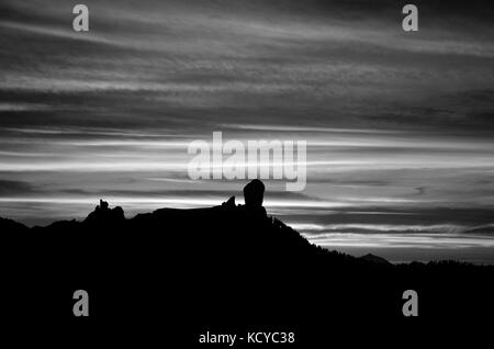 Sunset Schwarz und Weiß, Roque Nublo, Kanarische Inseln Stockfoto